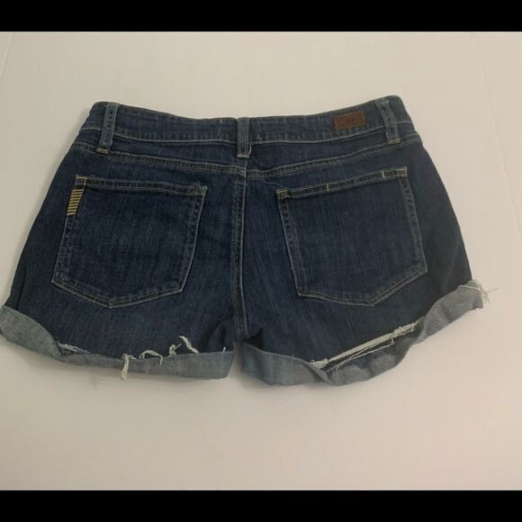 Paige denim shorts  - Picture 4 of 7